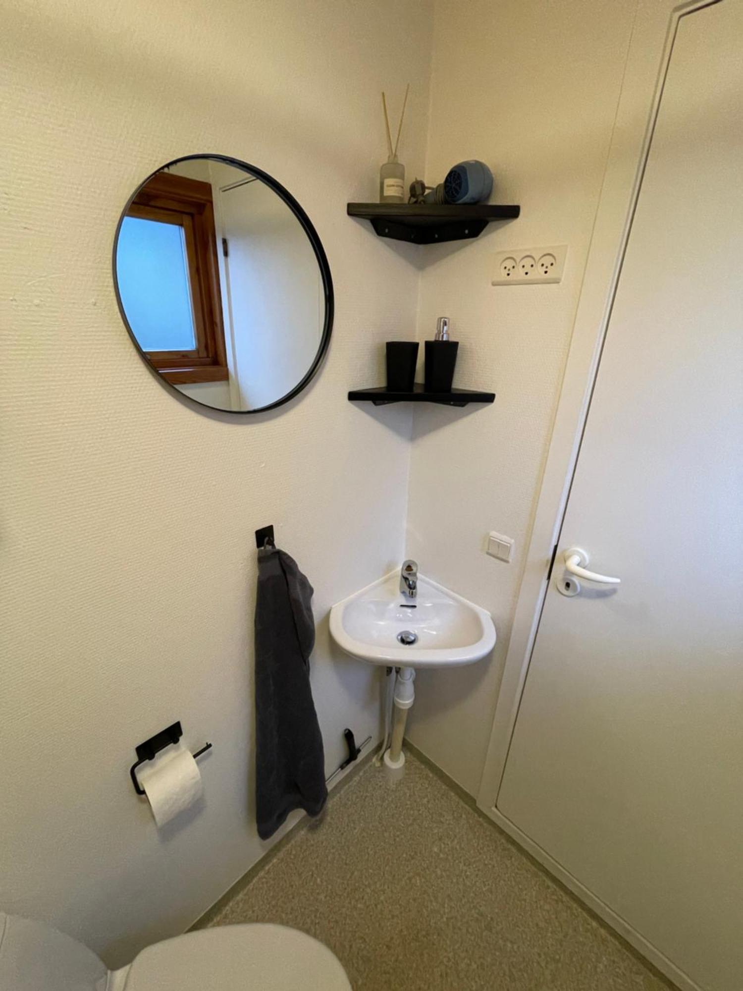 Cozy Apartment In Torshavn, Faroe Island With Free Parking. Eksteriør billede